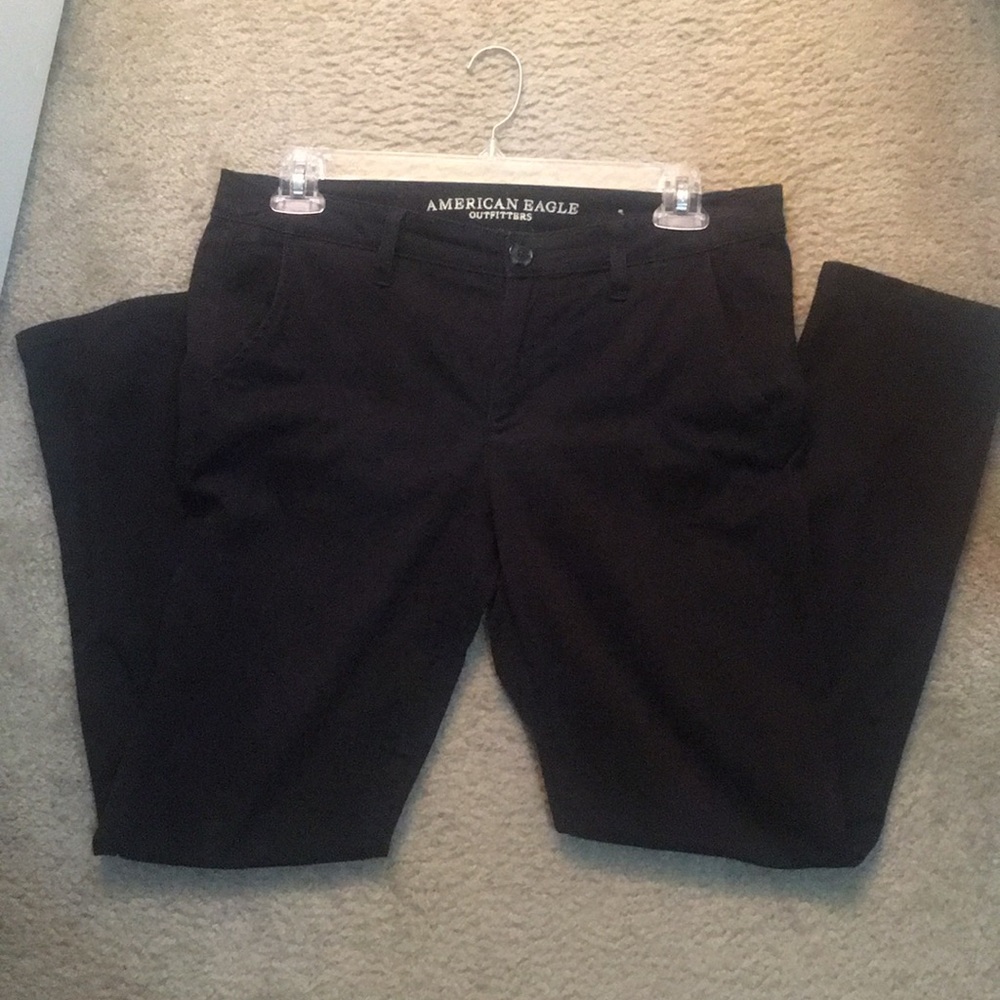 Black American Eagle skinny jeans